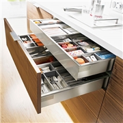 Cabinet Featuring Internal Cutlery Drawer